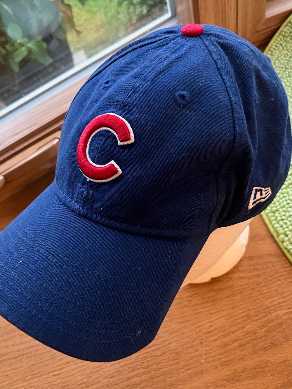 New Era 9TWENTY adjustable hat in royal blue.
Chicago Cubs embroidered logo on t